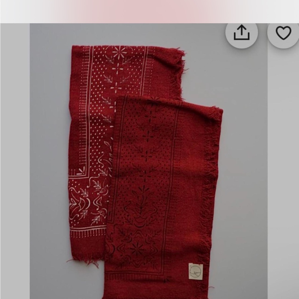 Raw Silk Bandana red hair scarf Firm price. - Picture 6 of 8